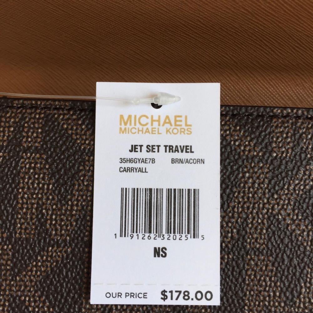 Michael Kors LARGE carryall brown acorn wallet - Picture 4 of 8